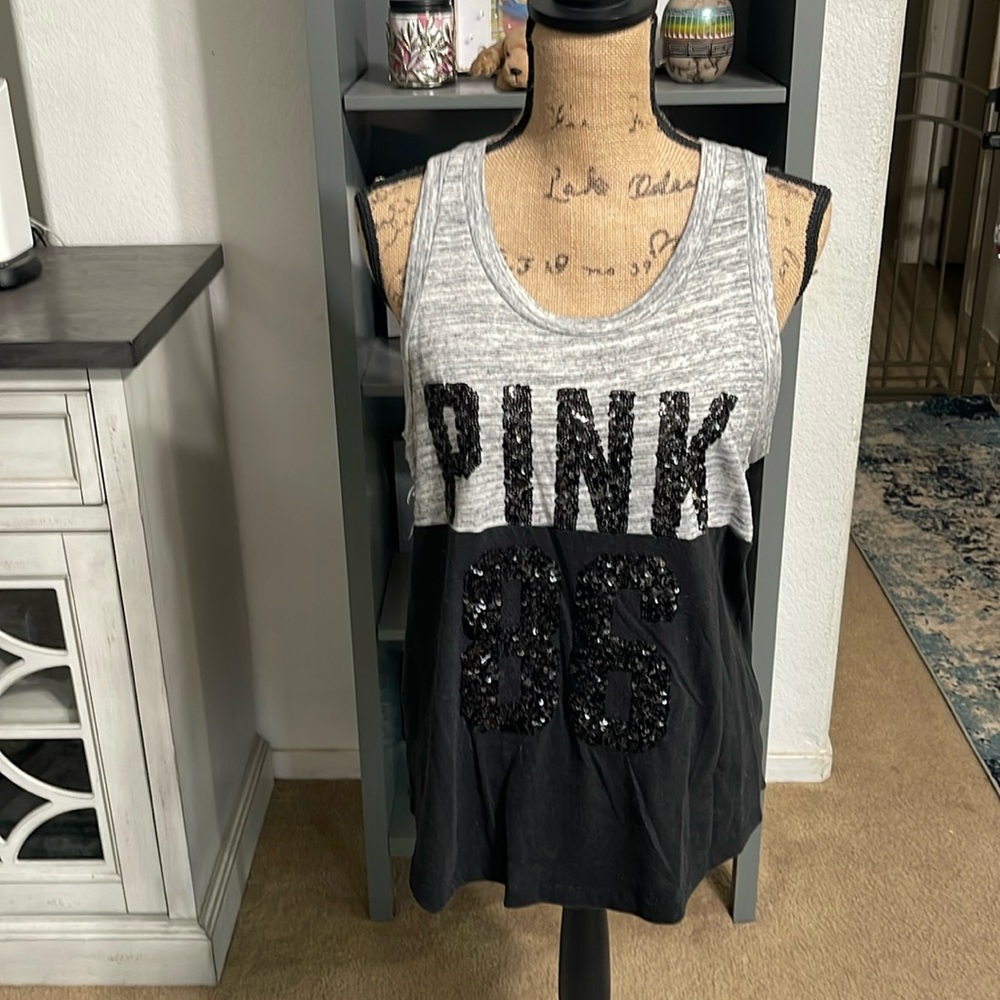GUC PINK tank top size M